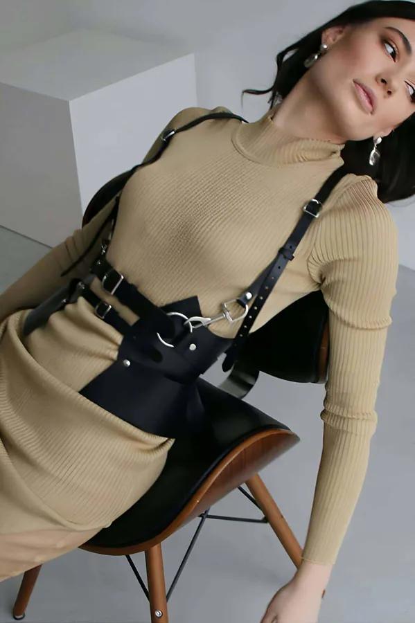 ខ្សែក្រវ៉ាត់នារីម៉ូតទាន់សម័យ ខ្សែស្បែកប្លែកសម្រាប់តុបតែង