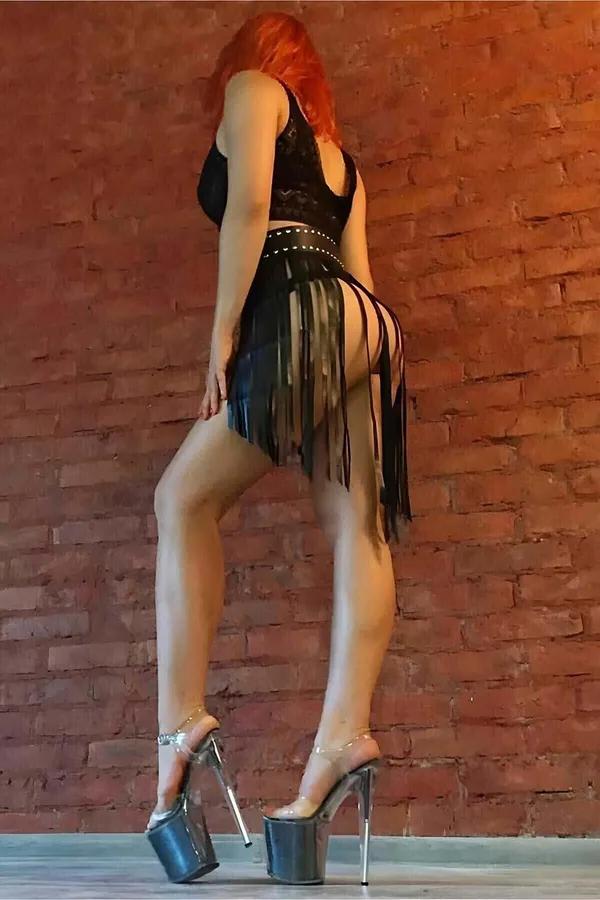 សំពត់ខ្សែក្រវាត់ចង្កេះស្បែកមានសរសៃរំភើយ