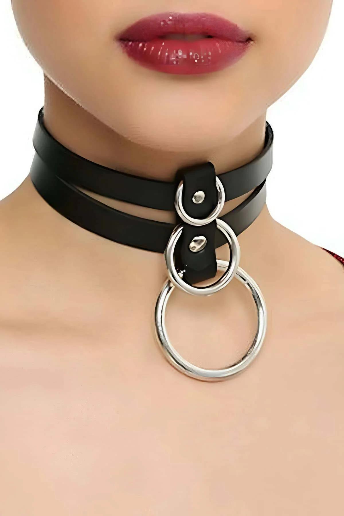 Choker ដែលមានរង្វើង O-Ring ពណ៌ខ្មៅ