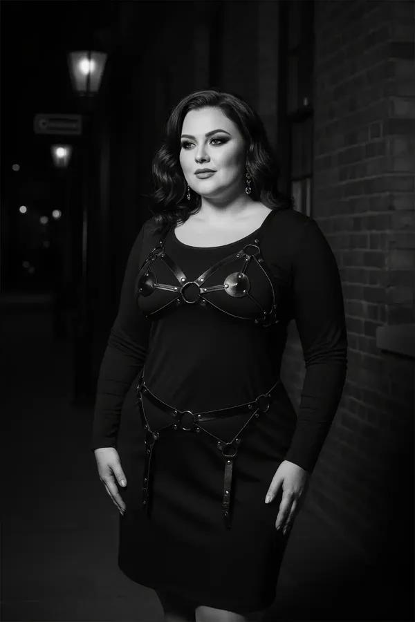ខ្សែពាក់ស្បែកសិប្បនិម្មិតពណ៌ខ្មៅ ជាមួយកង O-Ring